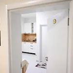 Aparthotel Hoxha 80