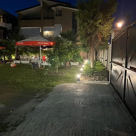 Hoxha 80 Apartmanhotel