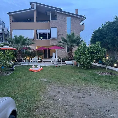 Apartmanhotel Hoxha 80 3*