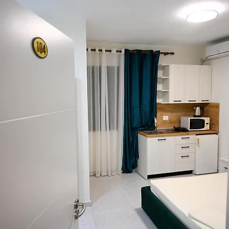 Hoxha 80 Apartmanhotel Durrës