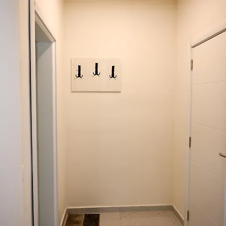 Hoxha 80 Apartmanhotel