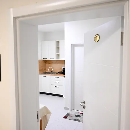 Apartmanhotel Hoxha 80